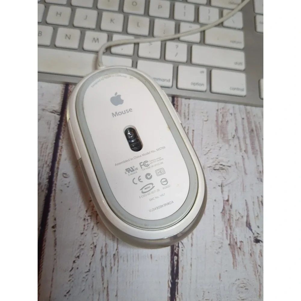 Apple White Aluminum USB Wired‎ Keyboard A1243 Mouse M5769